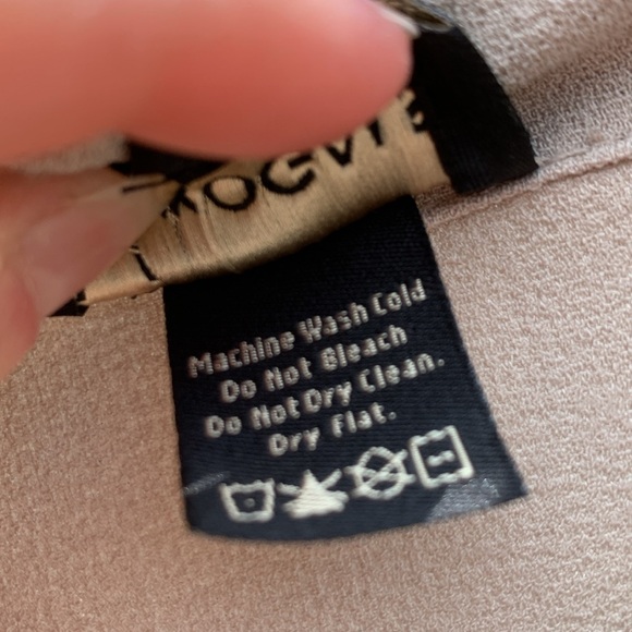 Wukogals Beige Lightweight Textured Shirtdress - Picture 5 of 9